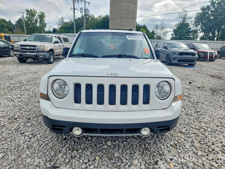 69558576 :رقم المزاد ، 1C4NJRCB6FD169784 vin ، 2015 Jeep Patriot مزاد بيع