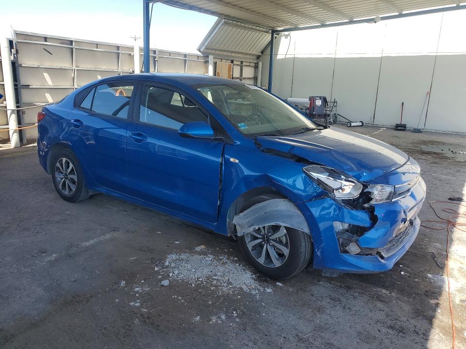 67476176 :رقم المزاد ، 3KPA34AC2NE462053 vin ، 2022 Kia Rio مزاد بيع