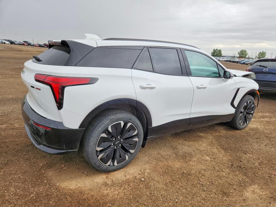 2024 Chevrolet Blazer მანქანა იყიდება აუქციონზე, vin: 3GNKDCRJXRS186377, აუქციონის ნომერი: 67652146