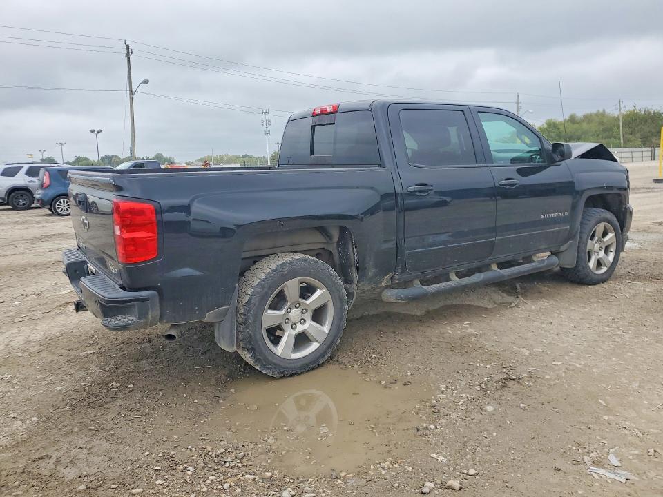 2018 Chevrolet Silverado მანქანა იყიდება აუქციონზე, vin: 3GCUKREC7JG635071, აუქციონის ნომერი: 70176926