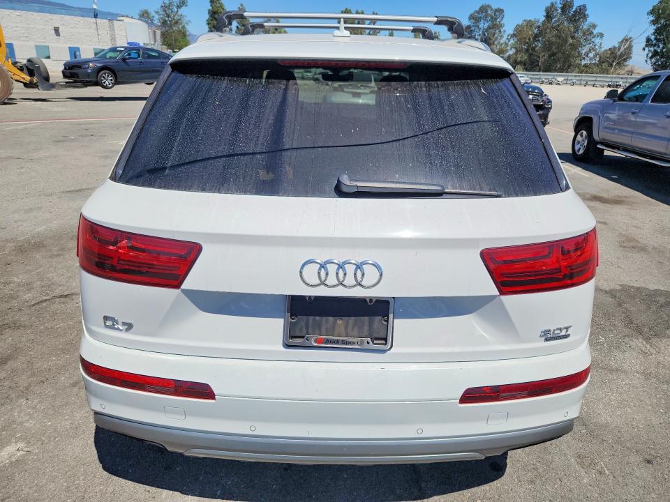 67197416 :رقم المزاد ، WA1LAAF7XJD024766 vin ، 2018 Audi Q7 مزاد بيع