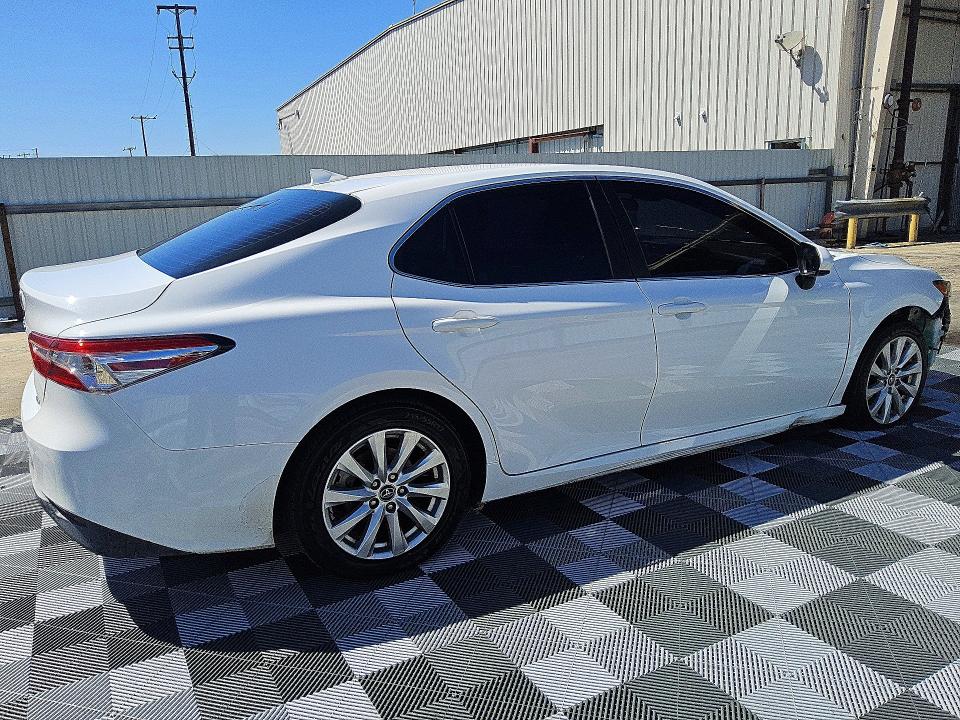 2019 Toyota Camry მანქანა იყიდება აუქციონზე, vin: 4T1B11HK3KU263107, აუქციონის ნომერი: 67377836
