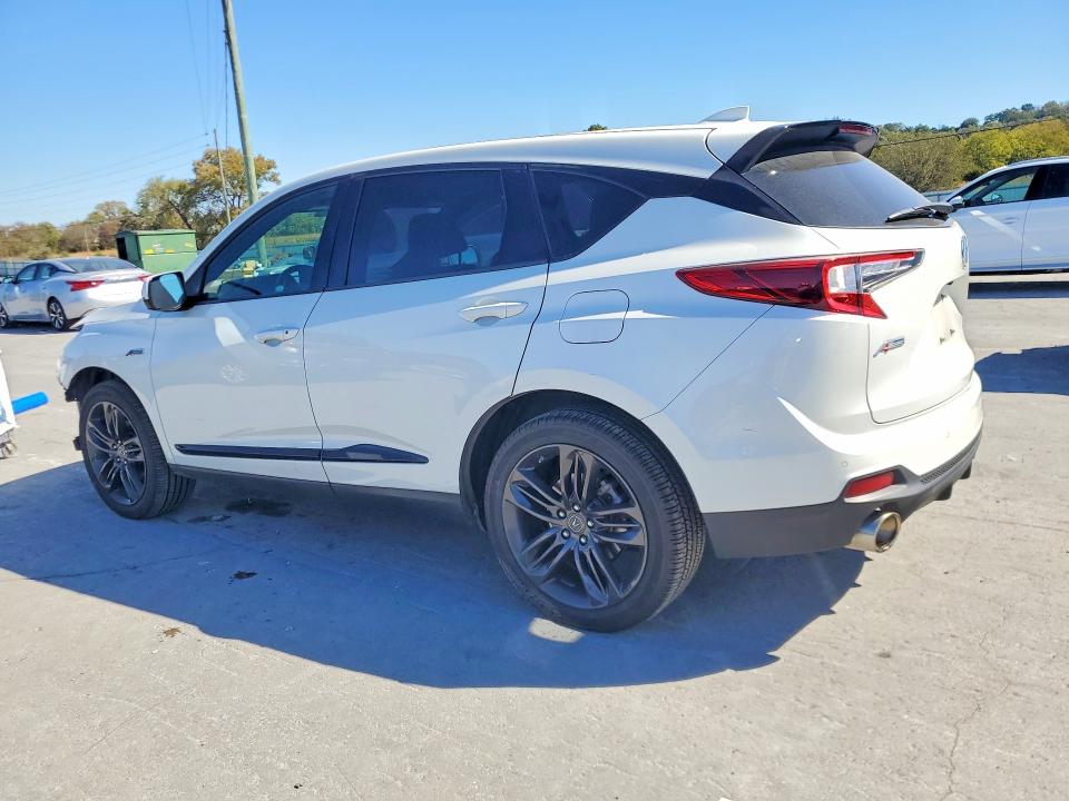70647096 :رقم المزاد ، 5J8TC2H6XLL037117 vin ، 2020 Acura Rdx مزاد بيع
