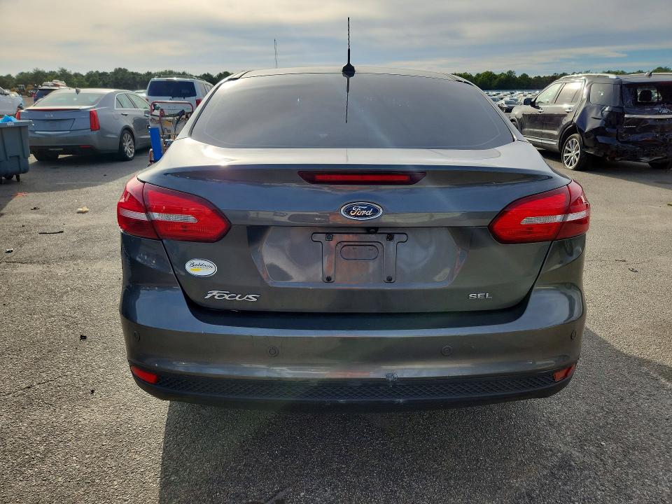 Продажа на аукционе авто 2017 Ford Focus, vin: 1FADP3E21HL261940, номер лота: 70372456
