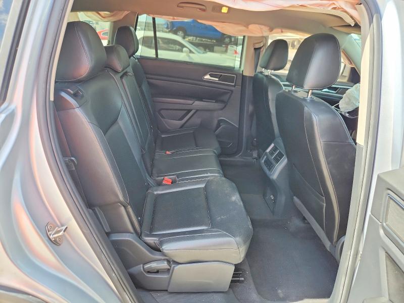 70886716 :رقم المزاد ، 1V2ER2CA4JC519868 vin ، 2018 Volkswagen Atlas مزاد بيع