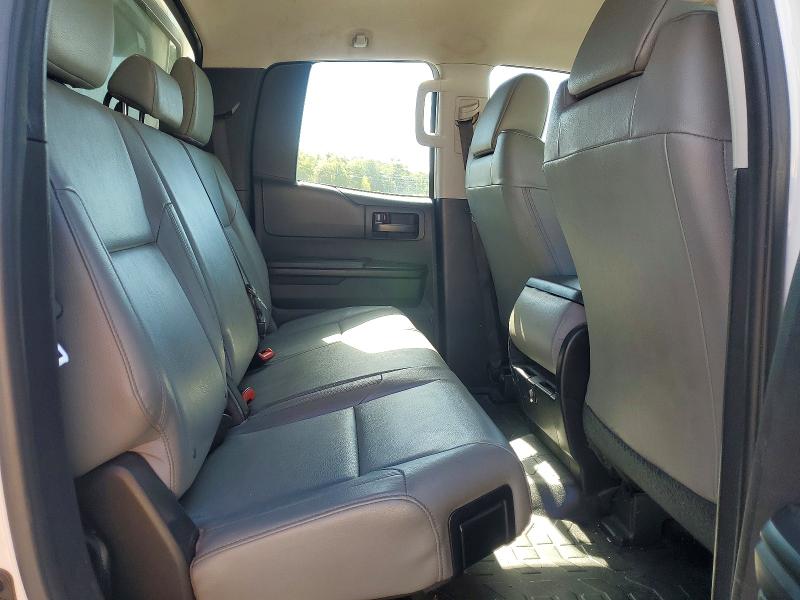 Продаж на аукціоні авто 2017 Toyota Tundra, vin: 5TFUM5F16HX074044, номер лоту: 70647246
