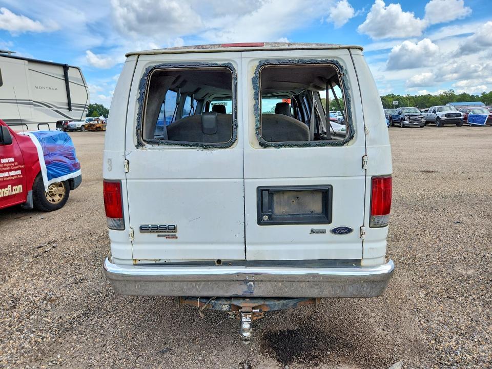 67055716 :رقم المزاد ، 1FBSS3BL4DDA00095 vin ، 2013 Ford Econoline مزاد بيع