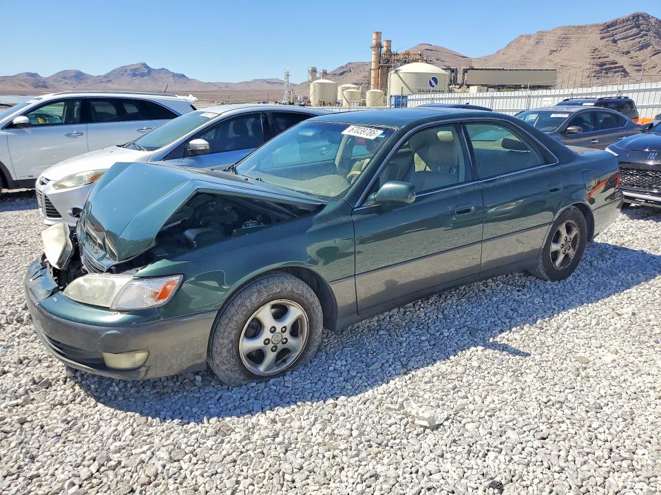 67039786 :رقم المزاد ، JT8BF28G0X5053717 vin ، 1999 Lexus Es مزاد بيع