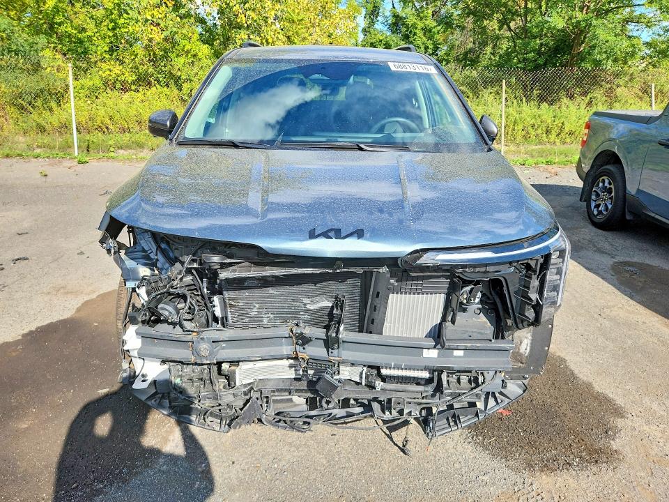 2026 Kia Carnival Hybrid მანქანა იყიდება აუქციონზე, vin: KNDNE5KA1T6143888, აუქციონის ნომერი: 68813116