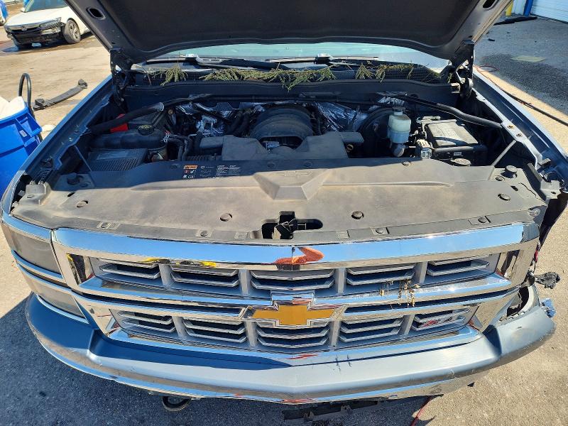 69140666 :رقم المزاد ، 3GCUKSEC8FG301789 vin ، 2015 Chevrolet Silverado مزاد بيع
