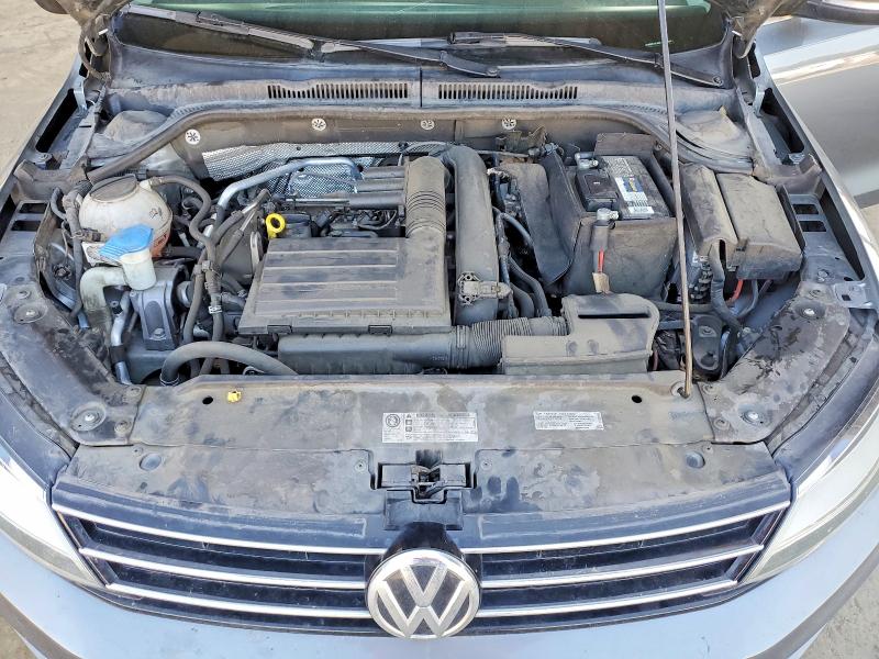 2017 Volkswagen Jetta მანქანა იყიდება აუქციონზე, vin: 3VWDB7AJ6HM243250, აუქციონის ნომერი: 68790996