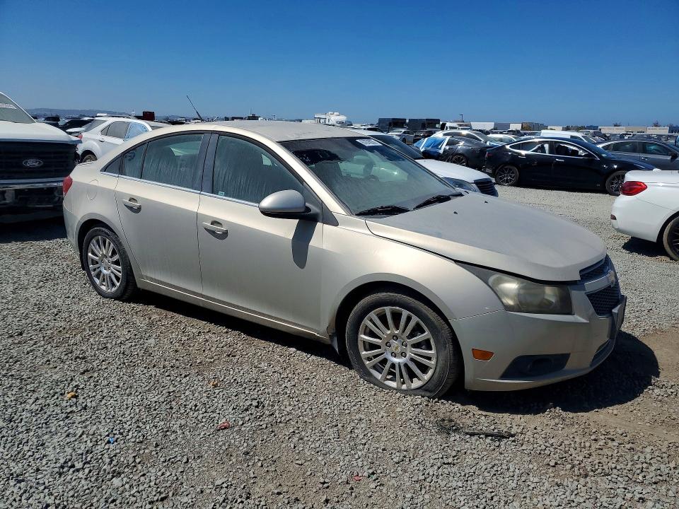 67676036 :رقم المزاد ، 1G1PJ5S96B7273578 vin ، 2011 Chevrolet Cruze مزاد بيع