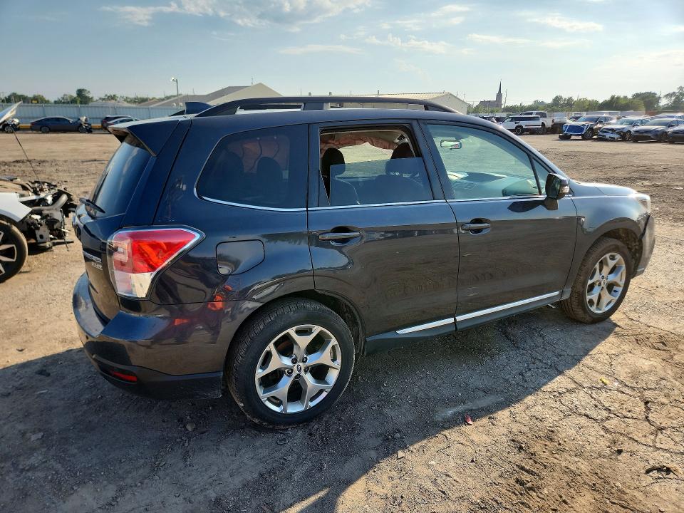 Продажа на аукционе авто 2017 Subaru Forester, vin: JF2SJAWC1HH588633, номер лота: 67138536