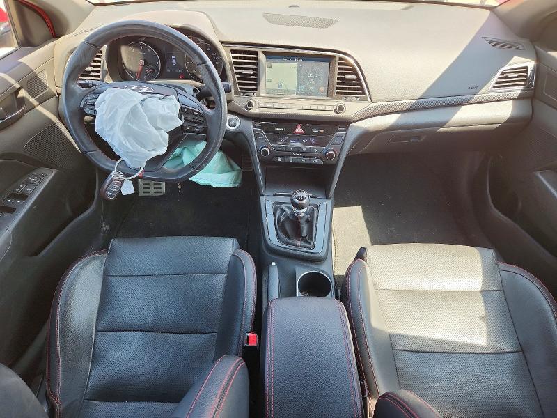 2017 Hyundai Elantra მანქანა იყიდება აუქციონზე, vin: KMHD04LBXHU354503, აუქციონის ნომერი: 68175506