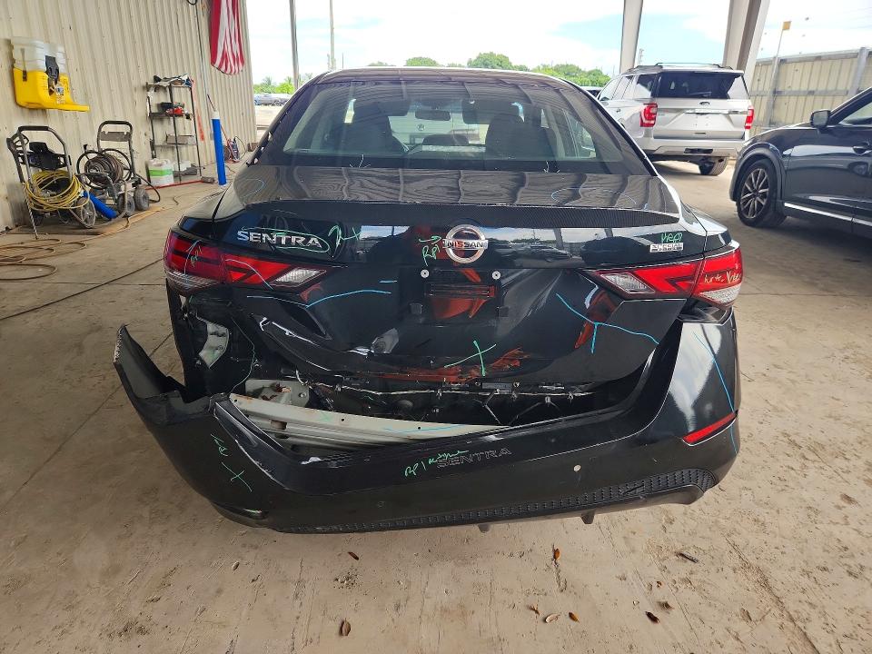 69578056 :رقم المزاد ، 3N1AB8BV5NY238559 vin ، 2022 Nissan Sentra مزاد بيع