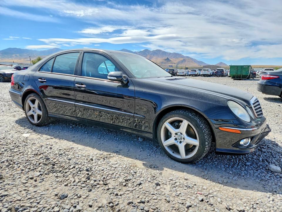 68176426 :رقم المزاد ، WDBUF87X67X222317 vin ، 2007 Mercedes-benz E مزاد بيع