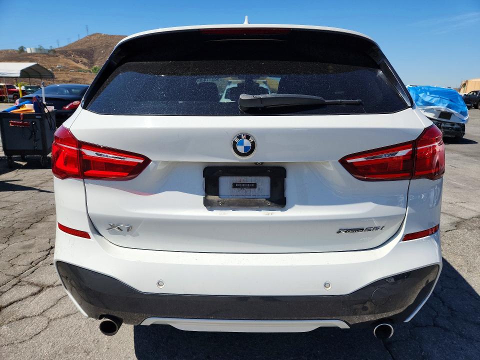 68317406 :رقم المزاد ، WBXHT3C31J5L28357 vin ، 2018 Bmw X1 مزاد بيع