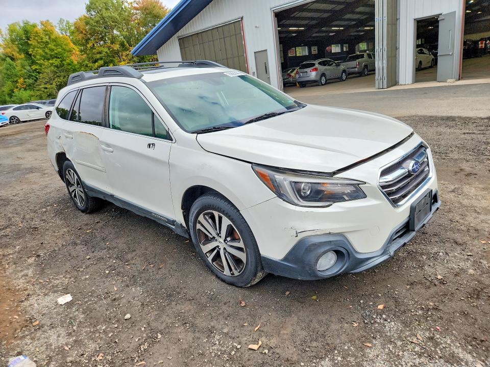 70891476 :رقم المزاد ، 4S4BSENC6J3344270 vin ، 2018 Subaru Outback مزاد بيع