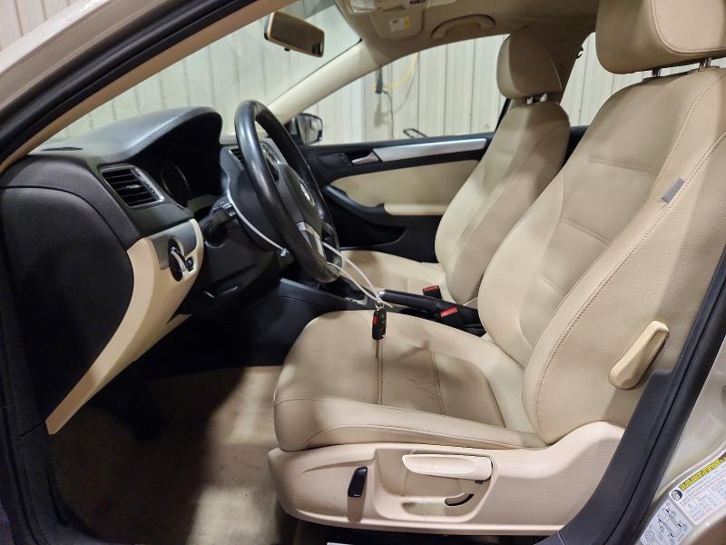 2014 Volkswagen Jetta მანქანა იყიდება აუქციონზე, vin: 3VWD17AJ4EM219088, აუქციონის ნომერი: 67344636