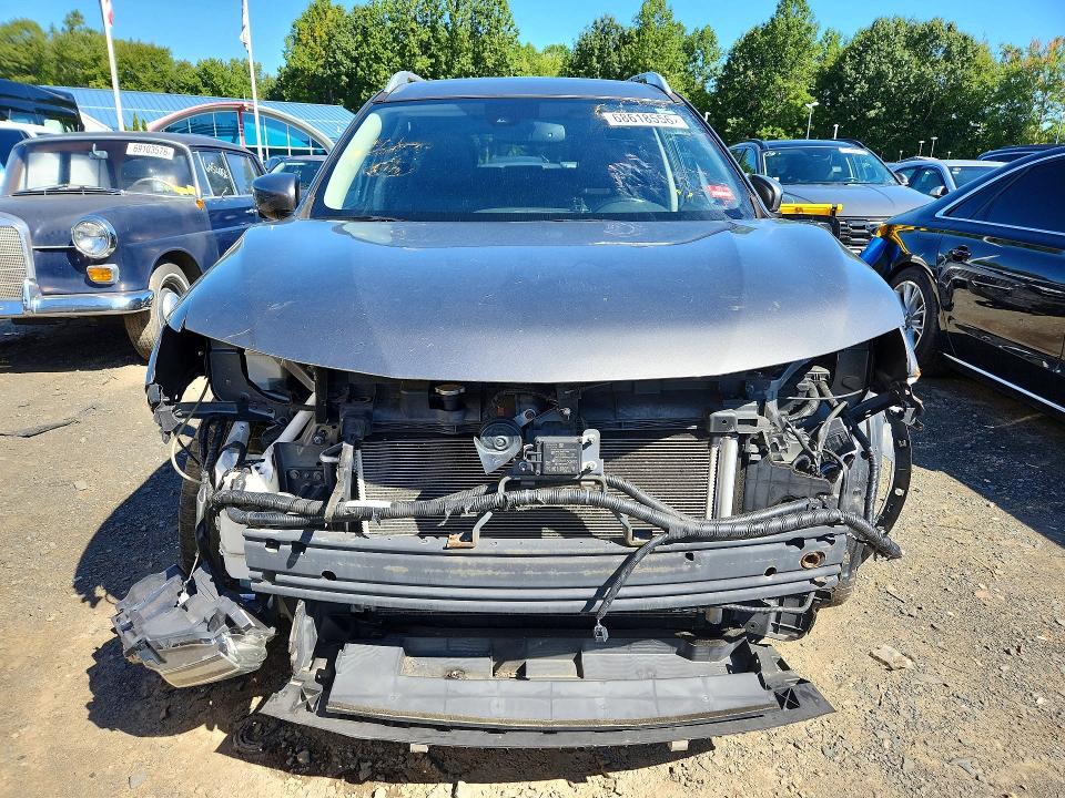 Продажа на аукционе авто 2017 Nissan Rogue, vin: JN8AT2MV5HW263580, номер лота: 68618556