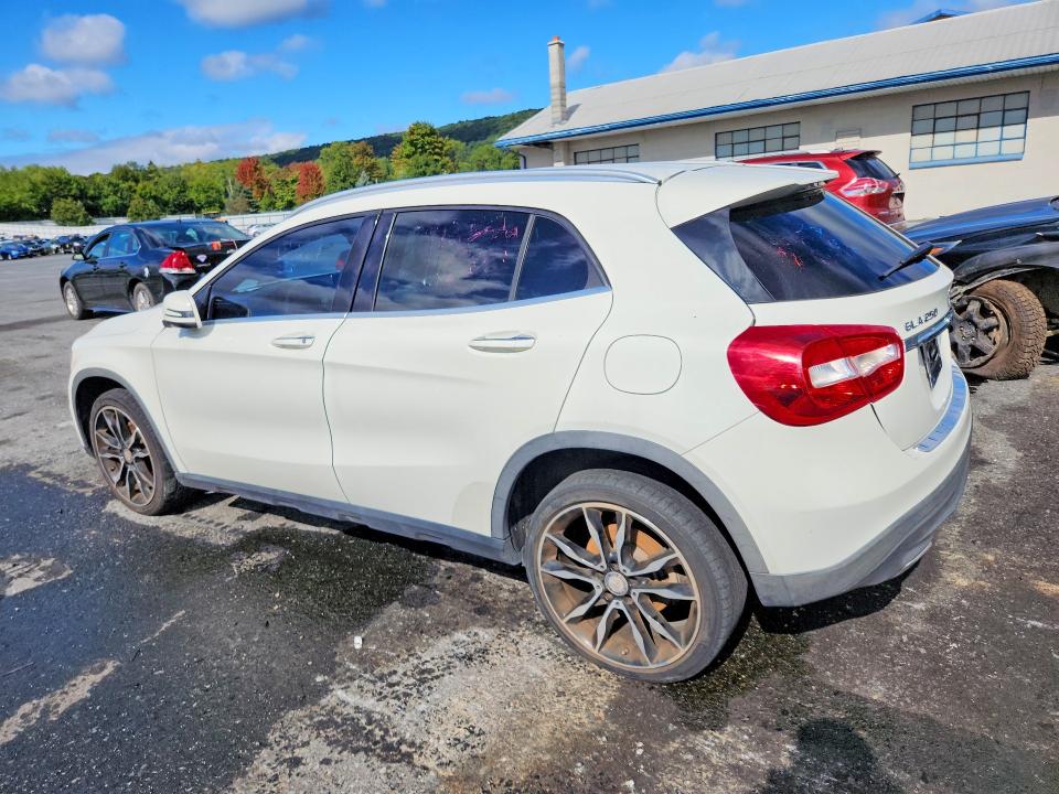 Aukcja sprzedaży 2017 Mercedes-benz Gla, vin: WDCTG4EB5HJ333868, numer aukcji: 70945636