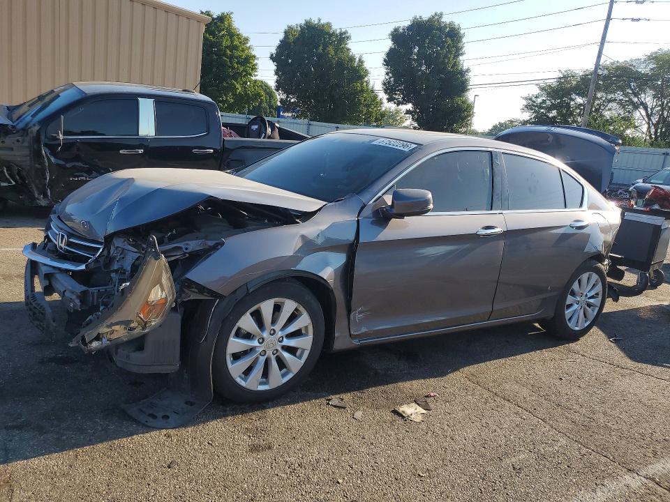 Auction sale of the 2015 Honda Accord, vin: 1HGCR3F92FA034262, lot number: 67522296