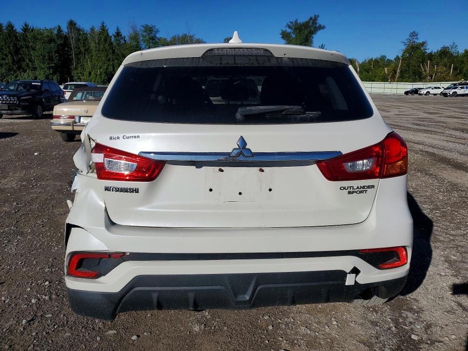 68200576 :رقم المزاد ، JA4AP3AU9JU000263 vin ، 2018 Mitsubishi Outlander Sport مزاد بيع