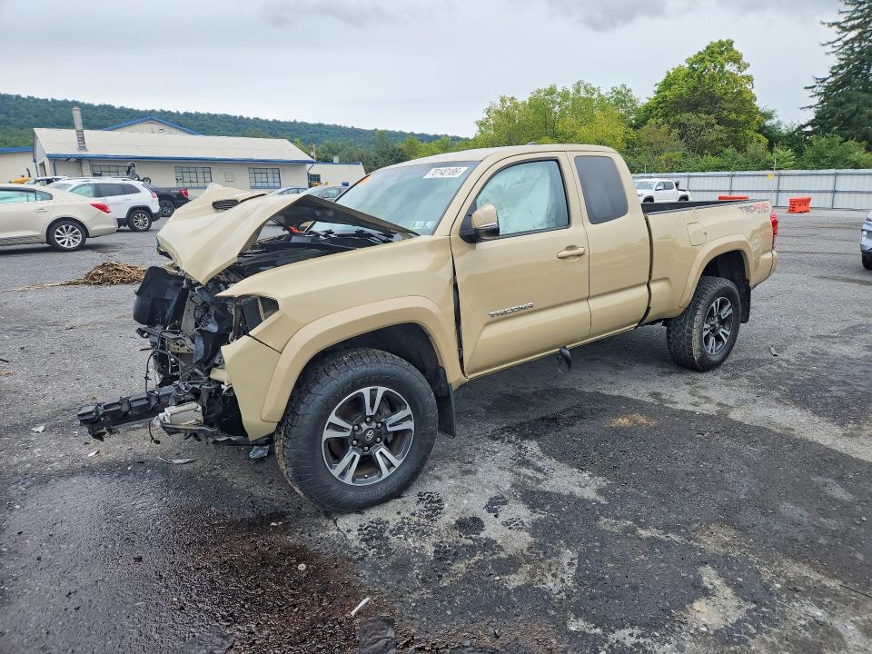 Продаж на аукціоні авто 2017 Toyota Tacoma, vin: 5TFSZ5ANXHX076947, номер лоту: 70140186