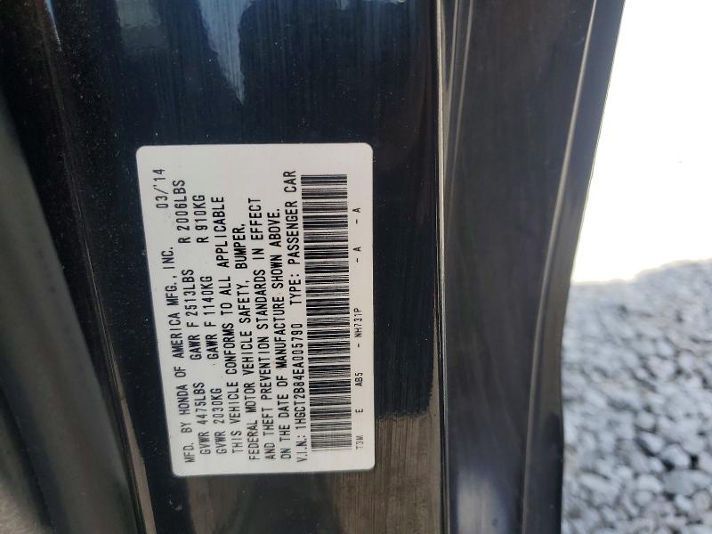 70443046 :رقم المزاد ، 1HGCT2B84EA005790 vin ، 2014 Honda Accord مزاد بيع