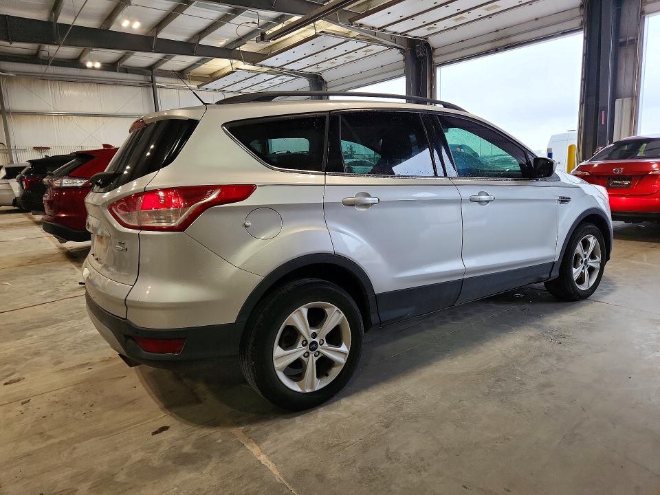 2016 Ford Escape მანქანა იყიდება აუქციონზე, vin: 1FMCU9GX2GUC09909, აუქციონის ნომერი: 68015526