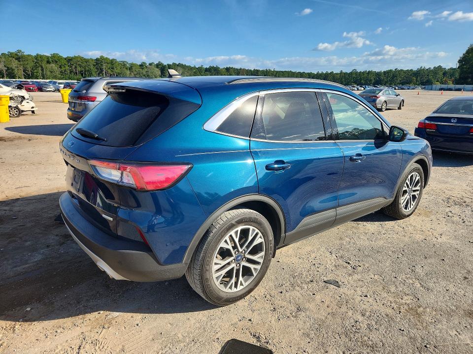 Продажа на аукционе авто 2020 Ford Escape, vin: 1FMCU0H6XLUA93970, номер лота: 69433016