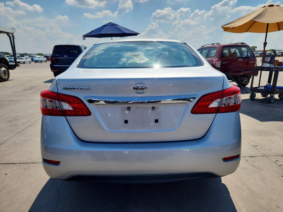 70352776 :رقم المزاد ، 3N1AB7AP5FY379467 vin ، 2015 Nissan Sentra مزاد بيع