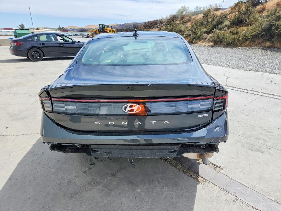 Продажа на аукционе авто 2026 Hyundai Sonata Hybrid, vin: KMHL24JJ3TA135988, номер лота: 67281726