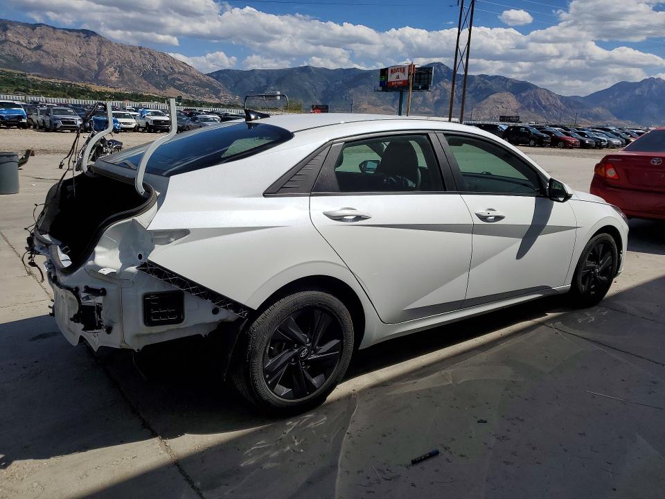 Продаж на аукціоні авто 2022 Hyundai Elantra, vin: 5NPLM4AG6NH057883, номер лоту: 66800556