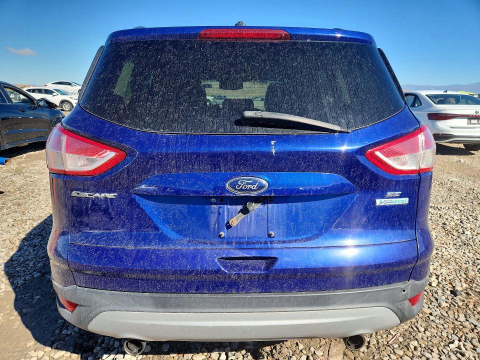 70927156 :رقم المزاد ، 1FMCU0GXXDUD37550 vin ، 2013 Ford Escape مزاد بيع