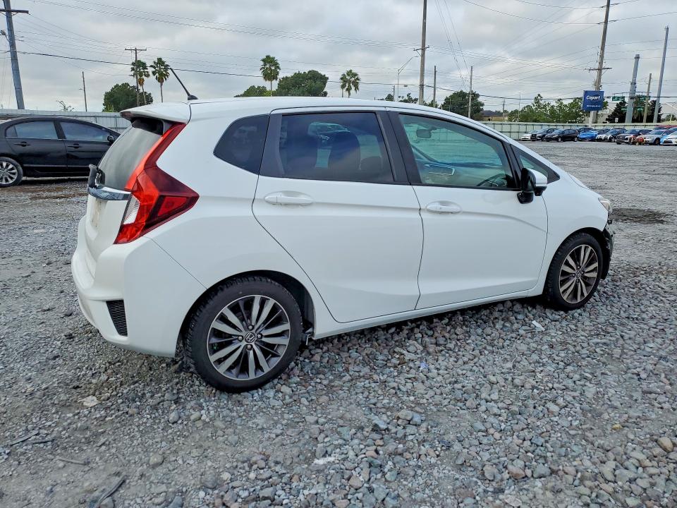 Продажа на аукционе авто 2015 Honda Fit, vin: 3HGGK5H81FM752278, номер лота: 69701376