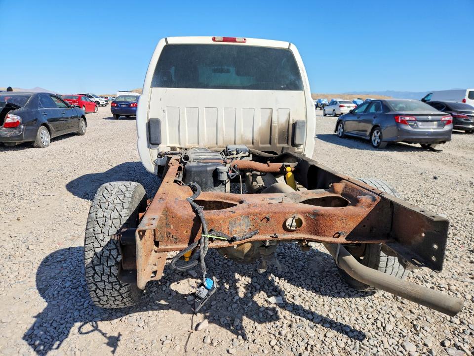 2004 Chevrolet Silverado მანქანა იყიდება აუქციონზე, vin: 1GBHC24U84E334681, აუქციონის ნომერი: 68237506