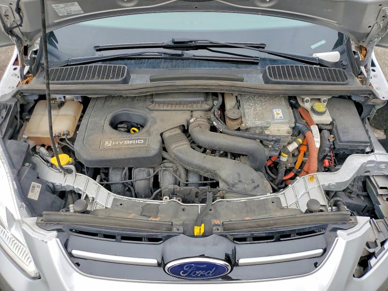 70100846 :رقم المزاد ، 1FADP5DU7JL101260 vin ، 2018 Ford C-max مزاد بيع