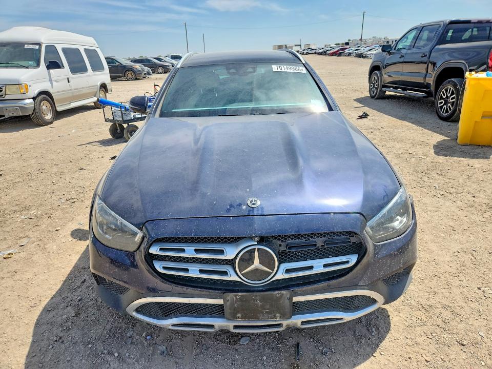 Продаж на аукціоні авто 2022 Mercedes-benz E, vin: W1KZH6AB6NB031001, номер лоту: 70149966