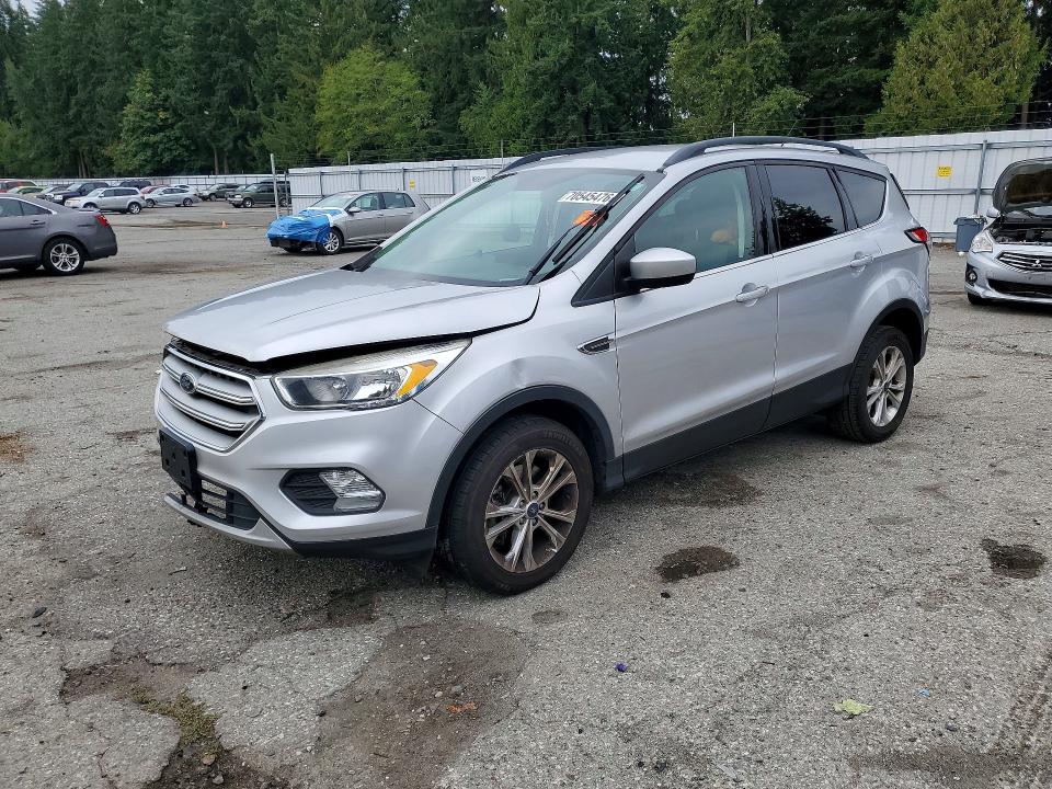 2018 Ford Escape მანქანა იყიდება აუქციონზე, vin: 1FMCU9GD2JUD08145, აუქციონის ნომერი: 70545476