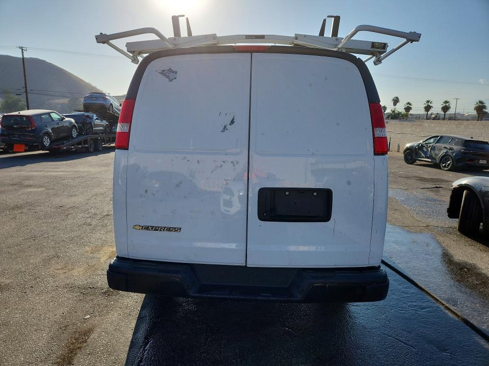 67362016 :رقم المزاد ، 1GCWGAFP7S1113098 vin ، 2025 Chevrolet Express G2500 مزاد بيع