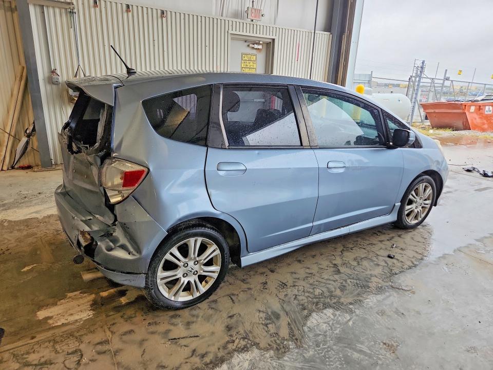 Продажа на аукционе авто 2011 Honda Fit, vin: JHMGE8H58BC020043, номер лота: 68277376