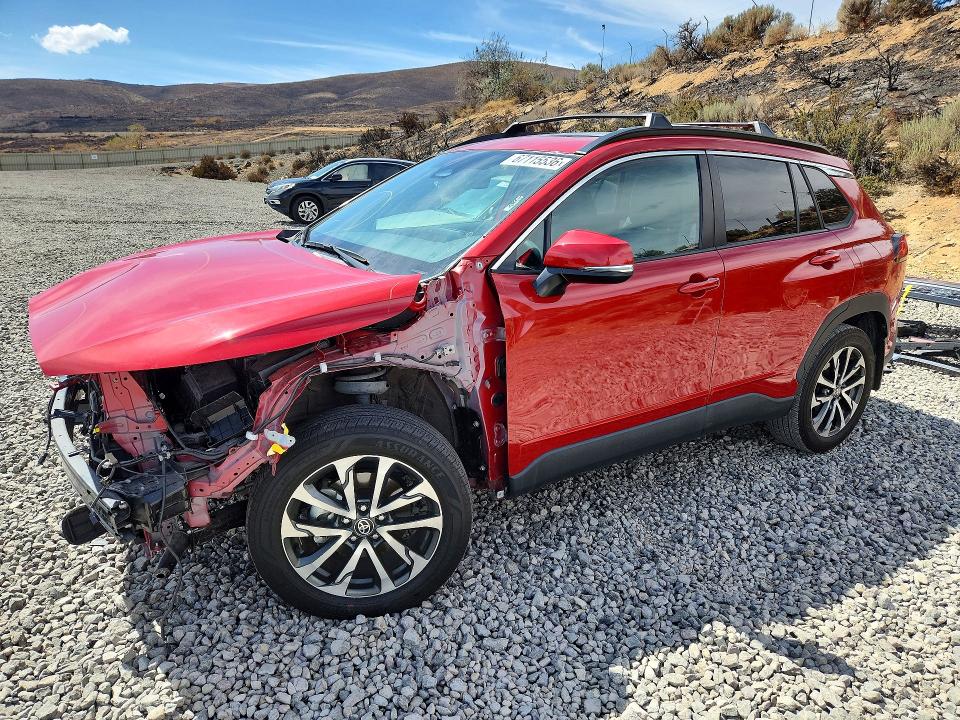 2023 Toyota Corolla Cross მანქანა იყიდება აუქციონზე, vin: 7MUDAABG0PV065684, აუქციონის ნომერი: 67115536