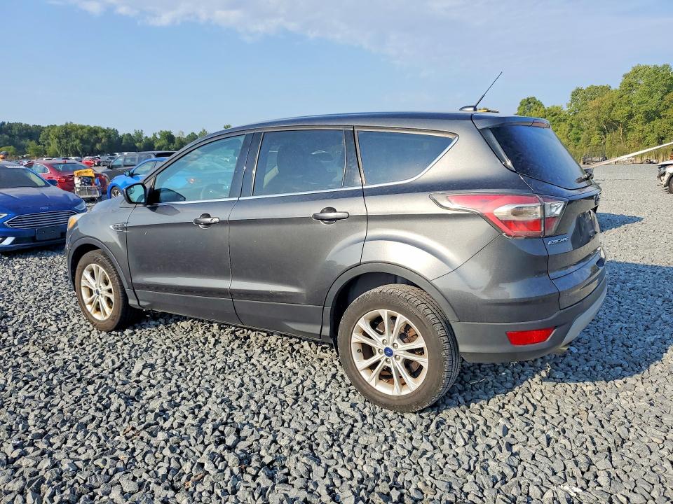 Продаж на аукціоні авто 2017 Ford Escape, vin: 1FMCU0GD5HUA53660, номер лоту: 67683926