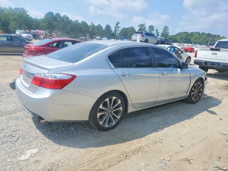 Продажа на аукционе авто 2015 Honda Accord, vin: 1HGCR2F5XFA186782, номер лота: 67042366