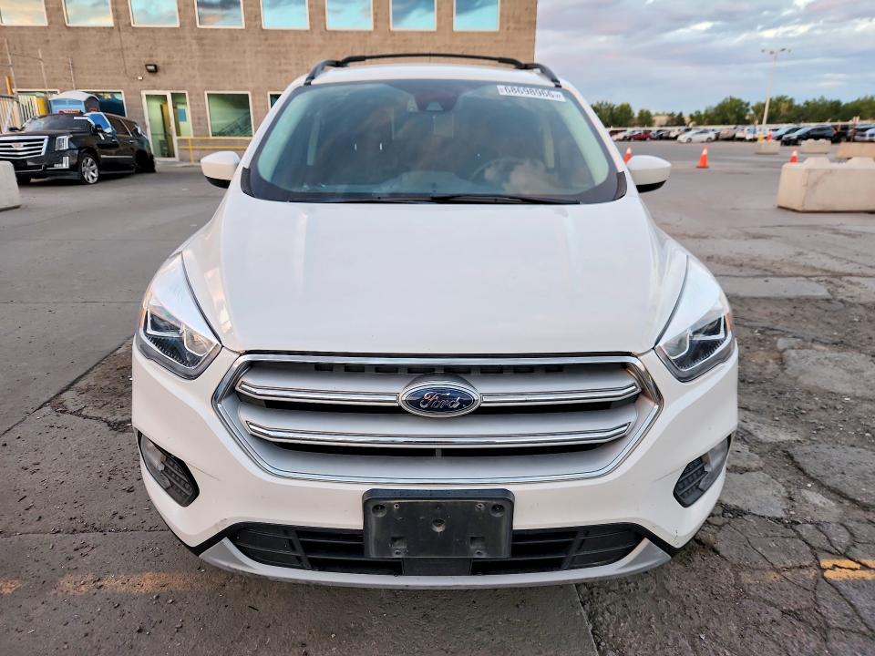 68698966 :رقم المزاد ، 1FMCU9HD3JUB73286 vin ، 2018 Ford Escape مزاد بيع