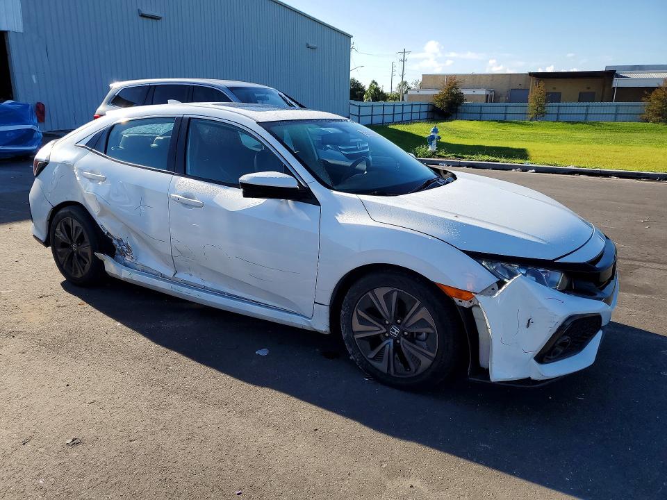 2018 Honda Civic მანქანა იყიდება აუქციონზე, vin: SHHFK7H70JU400351, აუქციონის ნომერი: 69862646