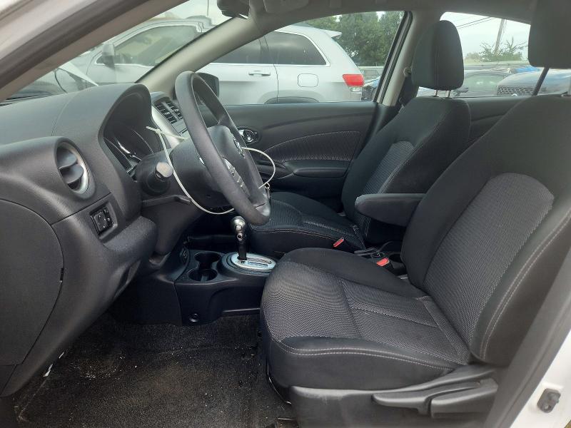 69861016 :رقم المزاد ، 3N1CN7AP9KL879347 vin ، 2019 Nissan Versa مزاد بيع