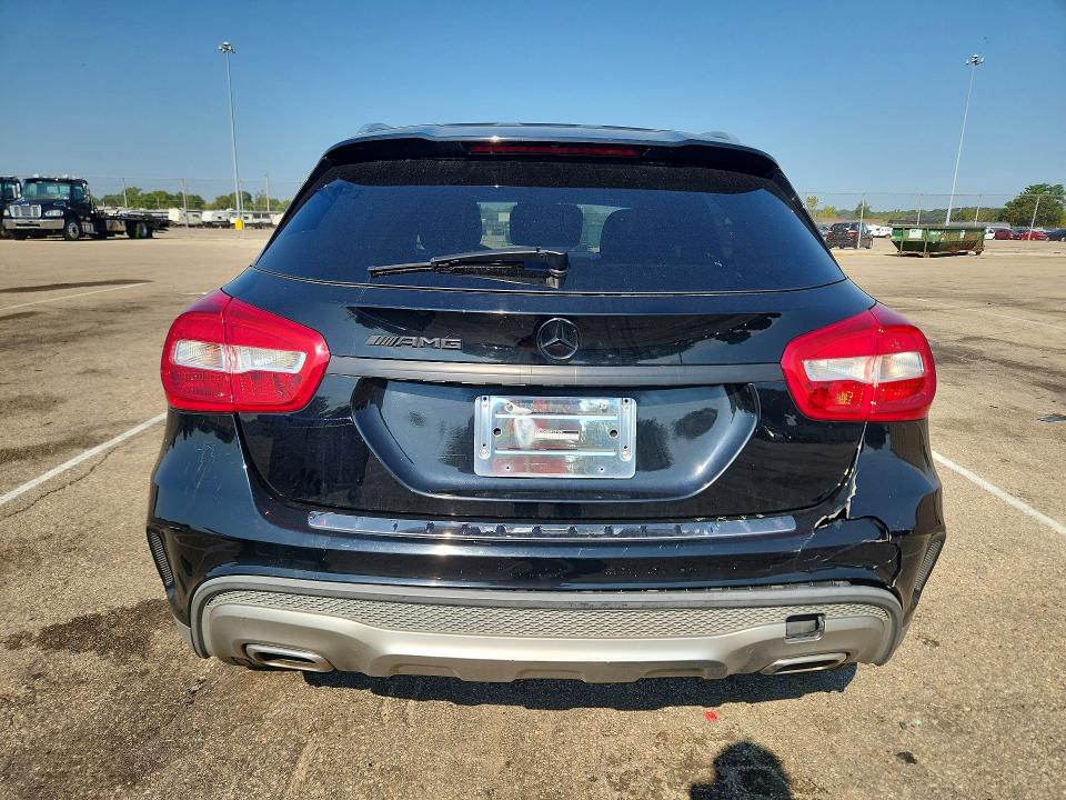 67671416 :رقم المزاد ، WDCTG4EBXFJ171751 vin ، 2015 Mercedes-benz Gla مزاد بيع
