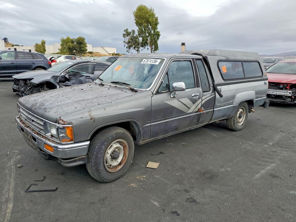 Продажа на аукционе авто 1988 Toyota Pickup, vin: JT4RN70P3J0058104, номер лота: 67874136